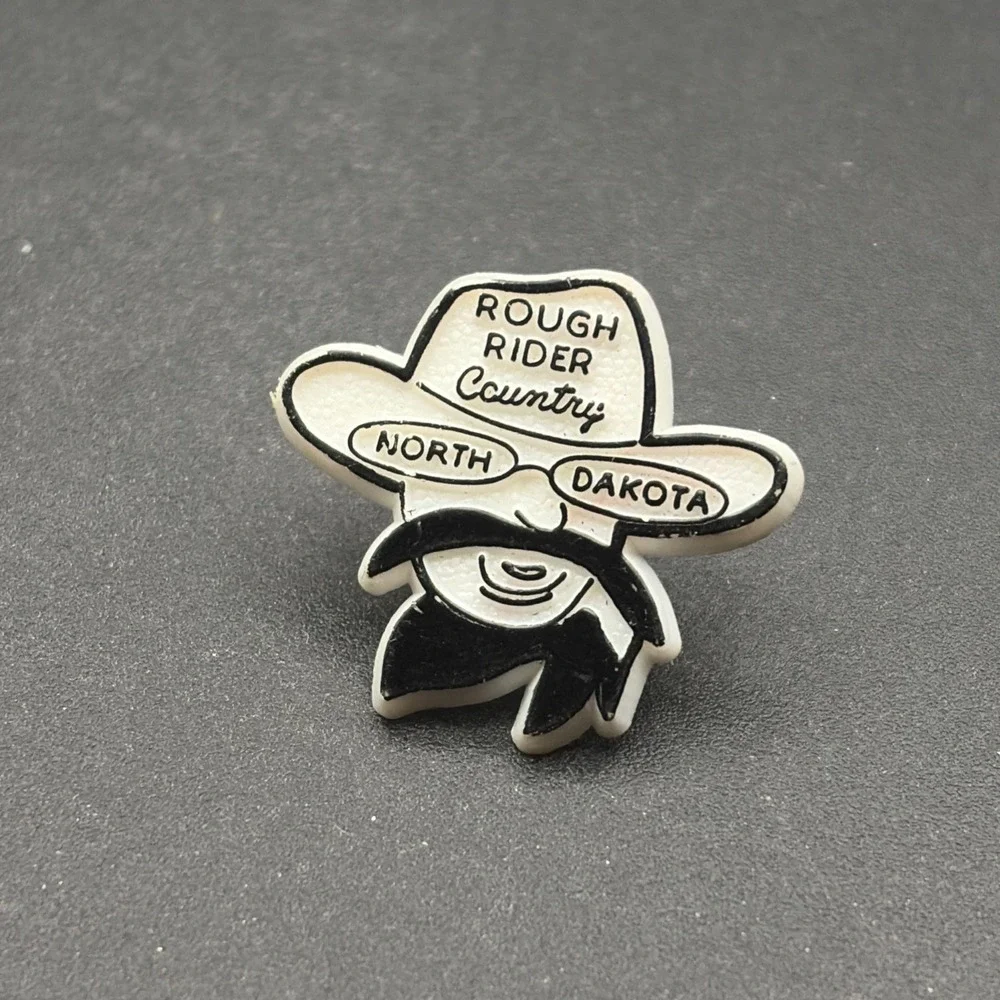Rough Rider Country‎ North Dakota Cowboy Plastic Lapel Hat Pin